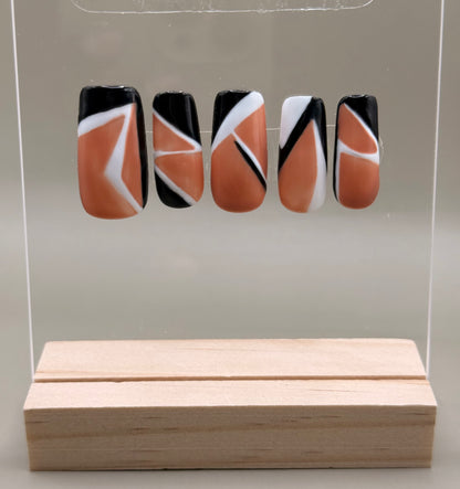 Geometric Monochrome